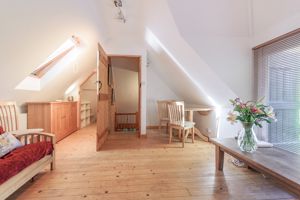 Photo 15- click for photo gallery